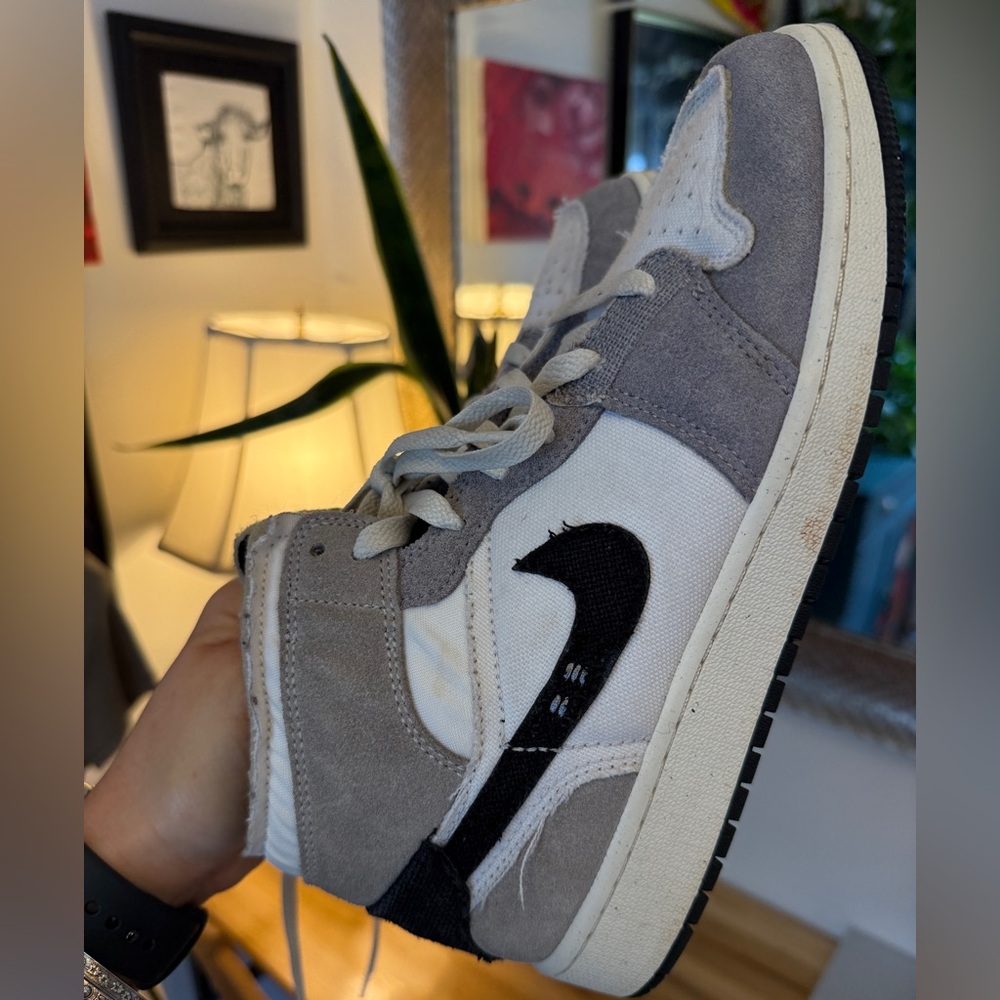 Nike Jordan 1 Mid SE Craft Cement Grey